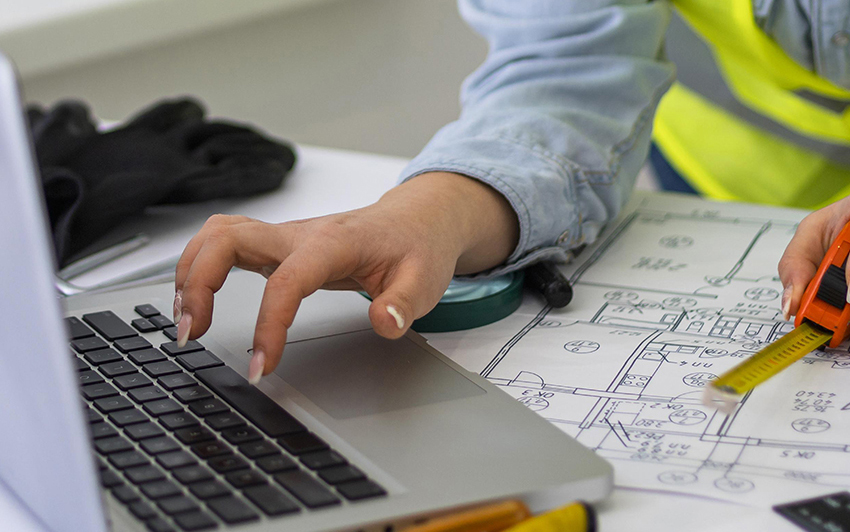woman-working-as-engineer.jpg